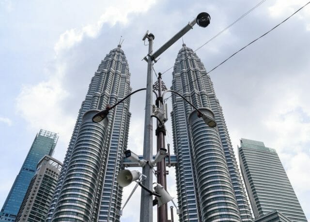 Govt To Spend RM25 Million On Solar LED Lights In Risky Areas
