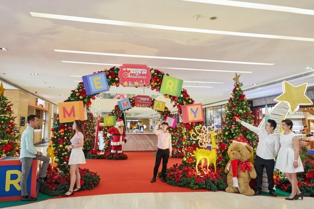 Mall christmas decorations in china