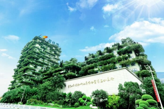 Country Garden Warns Of Default Risks, Deeply Remorseful On Record Loss