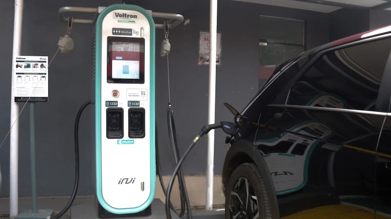 Jakarta Targets 50% Emission Cut By 2030 From EV Adoption